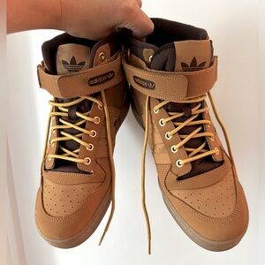 Adidas Forum Mid Shoes